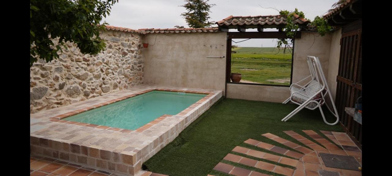 La Casa Del Buho Vila Santa Maria la Real de Nieva Exterior foto